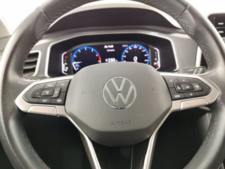 VOLKSWAGEN T-Roc 1.0 TSI Style 12