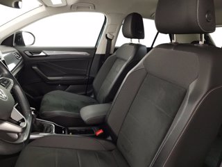 VOLKSWAGEN T-Roc 1.0 TSI Style 8