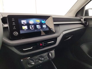 SKODA Fabia 1.0 MPI Evo 59KW YOUNG EDITION 11