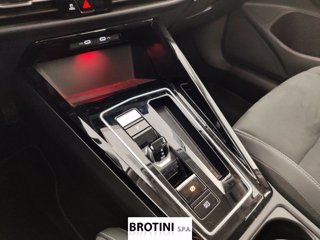 VOLKSWAGEN Golf 2.0 TDI 150 CV DSG SCR Style 11