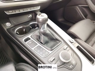 AUDI A5 40 TFSI Business Sport 10