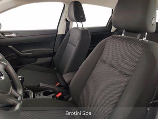 VOLKSWAGEN Polo 1.0 TGI Comfortline 8