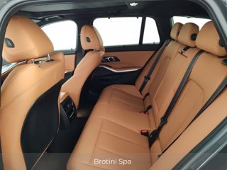 BMW Serie 3 M340d xDrive 48V Touring auto 13