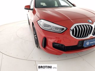 BMW Serie 1 118d MSport 4