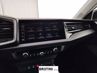 AUDI A1 Sportback 30 TSI S Tronic Allstreet Identity Coontrast 11