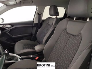 AUDI A1 Sportback 30 TSI S Tronic Allstreet Identity Coontrast 8