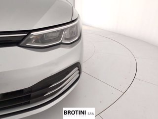 VOLKSWAGEN Golf 1.0 eTSI 81kW EVO Life DSG 9