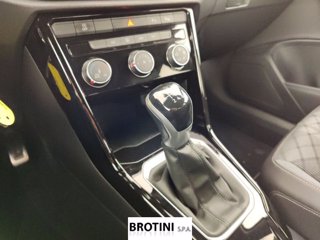VOLKSWAGEN T-Roc 1.0 tsi R-Line 110cv 10