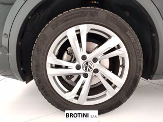 VOLKSWAGEN T-Roc 1.0 tsi R-Line 110cv 5