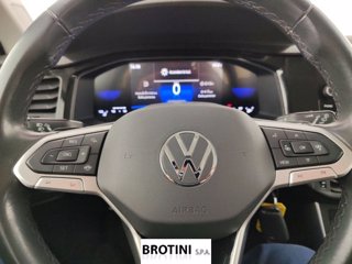 VOLKSWAGEN Polo 1.0 TSI Life DSG 12
