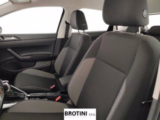 VOLKSWAGEN Polo 1.0 TSI Life DSG 8