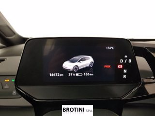 VOLKSWAGEN ID.3 Pro Performance 12