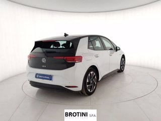 VOLKSWAGEN ID.3 Pro Performance 2