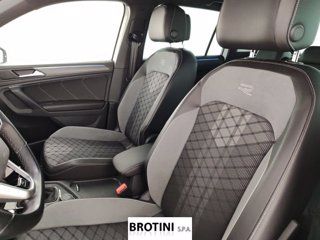 VOLKSWAGEN Tiguan 2.0 TDI SCR 110KW R-Line DSG 4MOTION 8