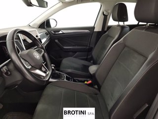 VOLKSWAGEN T-Roc 1.0 TSI Style 6