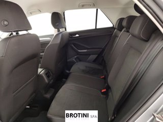 VOLKSWAGEN T-Roc 1.0 TSI Style 9
