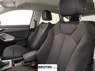 AUDI Q3 Sportback 35 TDI S tronic Sportback Business Plus 8