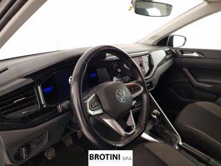 VOLKSWAGEN Polo 1.0 TSI Life 7