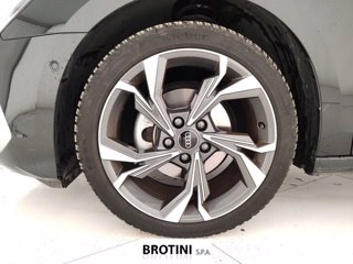 AUDI A3 30 TDI Business Advanced 5