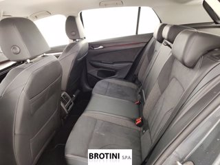 VOLKSWAGEN Golf 2.0 TDI SCR 110KW Style DSG 10