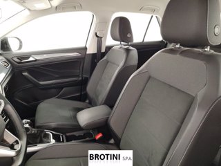 VOLKSWAGEN T-Roc 1.0 TSI Style 8