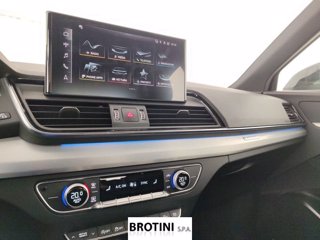 AUDI Q5 SPB 40 TDI quattro S tronic Identity Black 11