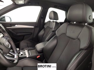 AUDI Q5 SPB 40 TDI quattro S tronic Identity Black 8