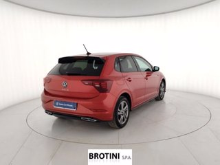 VOLKSWAGEN Polo 1.0 TSI R-Line 2