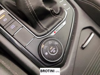 VOLKSWAGEN Tiguan 2.0 TDI SCR 140KW R-Line DSG 4MOTION 14