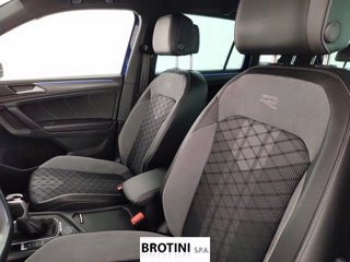 VOLKSWAGEN Tiguan 2.0 TDI SCR 140KW R-Line DSG 4MOTION 8