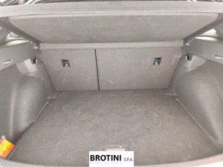 VOLKSWAGEN Taigo 1.0 TSI 85kW R-Line 15