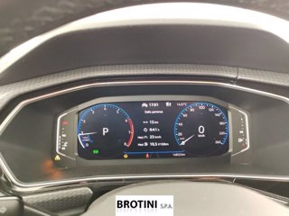 VOLKSWAGEN T-Cross 1.5 TSI BMT DSG Advanced R-Line 13