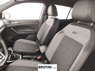 VOLKSWAGEN T-Cross 1.5 TSI BMT DSG Advanced R-Line 8
