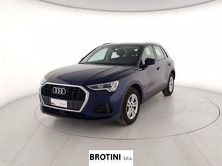 AUDI Q3 2.0 35 TDI S Tronic Business