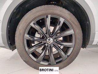 VOLKSWAGEN T-Roc 1.0 TSI R-Line 5