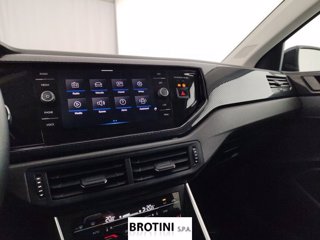 VOLKSWAGEN Polo 1.0 TSI Life 11