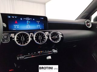 MERCEDES Classe A A 180 d AMG Line Advanced Plus 13