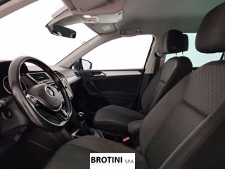 VOLKSWAGEN Tiguan 1.6 TDI SCR Sport BMT 6