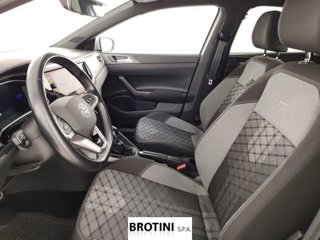 VOLKSWAGEN Polo 1.0 TSI R-Line 6