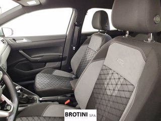 VOLKSWAGEN Polo 1.0 TSI R-Line 8