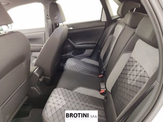 VOLKSWAGEN Polo 1.0 TSI R-Line 9