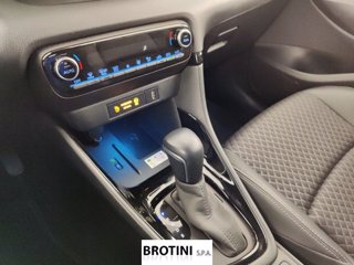 TOYOTA Yaris Hybrid Lounge MY22 11