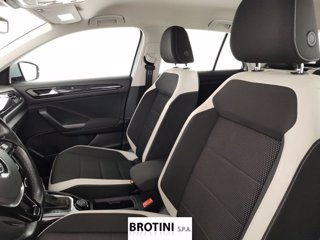 VOLKSWAGEN T-Roc 2.0 TDI SCR Advanced BMT DSG 4MOTION 8