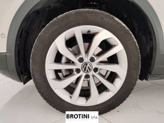 VOLKSWAGEN T-Roc 1.0 TSI Style 5