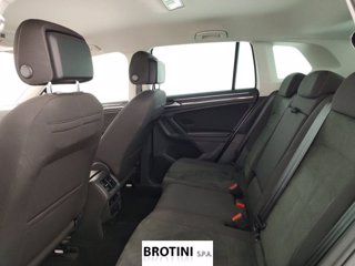 VOLKSWAGEN Tiguan 2.0 TDI SCR 110KW Elegance DSG 4MOTION 9