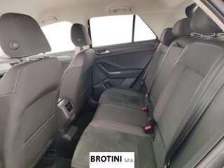 VOLKSWAGEN T-Roc 1.0 TSI Style 9