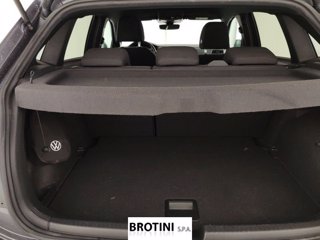 VOLKSWAGEN Polo 1.0 TSI Life 12