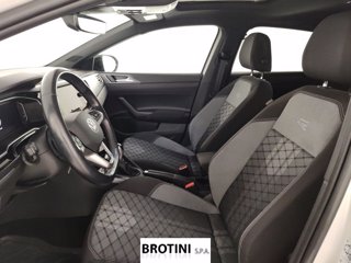 VOLKSWAGEN Taigo 1.5 TSI ACT R-Line DSG 5