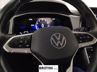 VOLKSWAGEN T-Roc 1.0 TSI Life 11