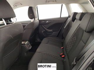 SKODA Kamiq 1.0 TSI 110cv DSG Ambition 9